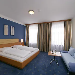 Altstadt-hotel Zieglerbraeu 3*, Dachau Germany